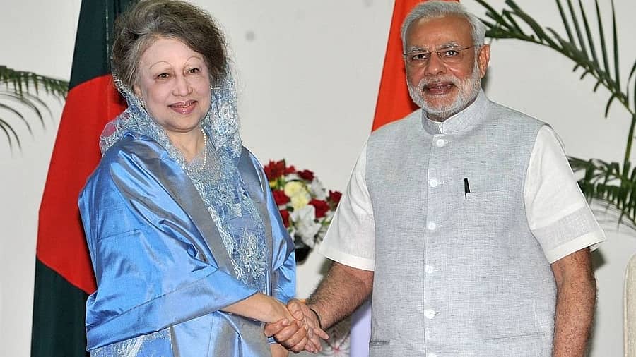 <div class="paragraphs"><p>ಖಲೀದಾ ಜಿಯಾ ಮತ್ತು ಪ್ರಧಾನಿ ನರೇಂದ್ರ ಮೋದಿ</p></div>