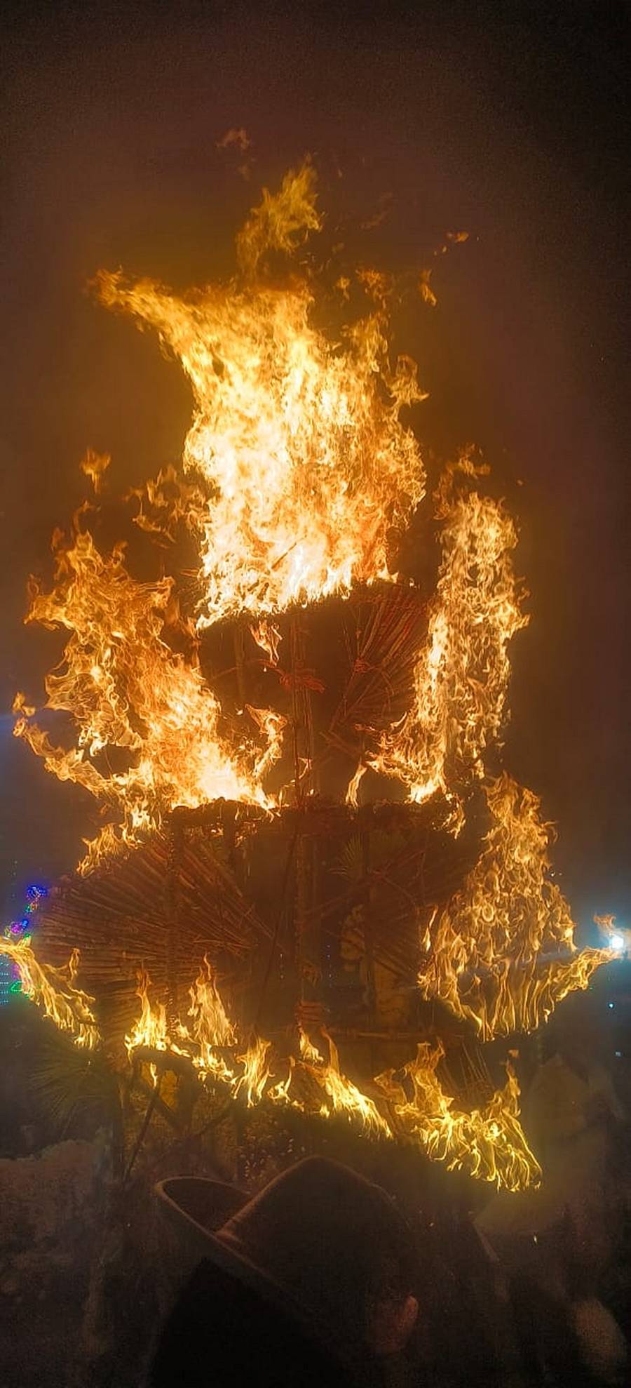 ಕೊಳ್ಳೇಗಾಲ ತಾಲ್ಲೂಕಿನ ಚಿಕ್ಕಲ್ಲೂರು ಸಿದ್ದಪ್ಪಾಜಿ ಜಾತ್ರಾ ಮಹೋತ್ಸವದಲ್ಲಿ ಕಂಗೊಳಿಸಿದ ಚಂದ್ರಮಂಡಲೋತ್ಸವ