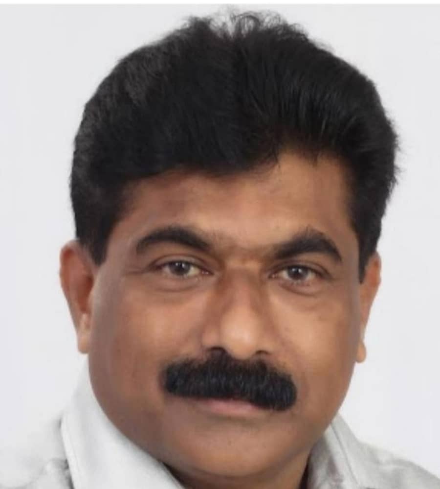 <div class="paragraphs"><p>ರವೀಂದ್ರ ನಾಯ್ಕ</p></div>