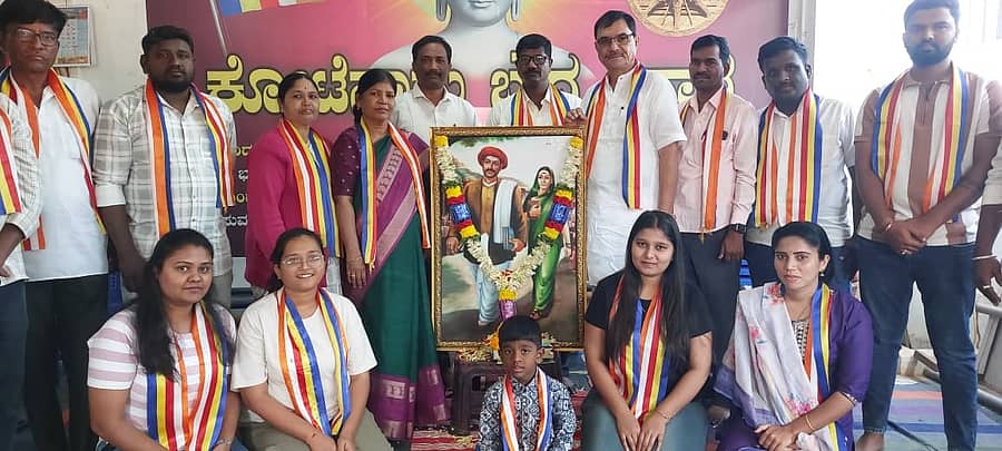 ಚಿತ್ರದುರ್ಗದ ಕೋಟೆನಾಡು ಬುದ್ಧವಿಹಾರ ಧ್ಯಾನಕೇಂದ್ರದಲ್ಲಿ ಸಾವಿತ್ರಿಬಾಯಿ ಫುಲೆ ಜಯಂತಿ ಕಾರ್ಯಕ್ರಮ ಆಚರಿಸಲಾಯಿತು