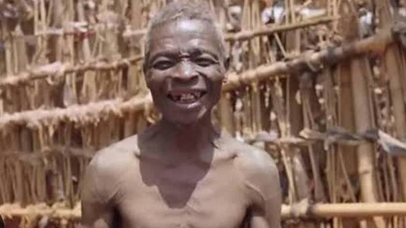 <div class="paragraphs"><p>ಕಲೀಗ್ಸ್ಟೆ ಎನ್ಜಾಂವೀಟಾ</p></div>