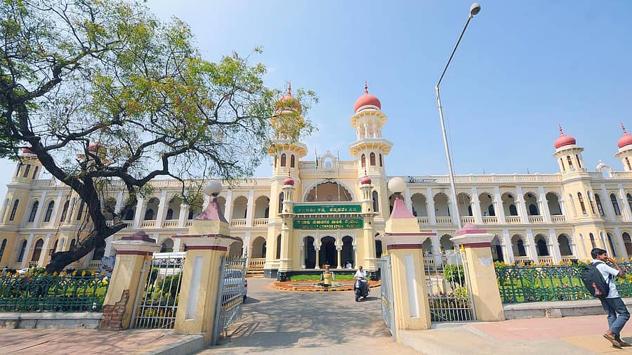 <div class="paragraphs"><p>ಮೈಸೂರು ಮಹಾನಗರ ಪಾಲಿಕೆ ಈಗ ಬೃಹತ್‌ ಮೈಸೂರು ಮಹಾನಗರ ಪಾಲಿಕೆ</p></div>