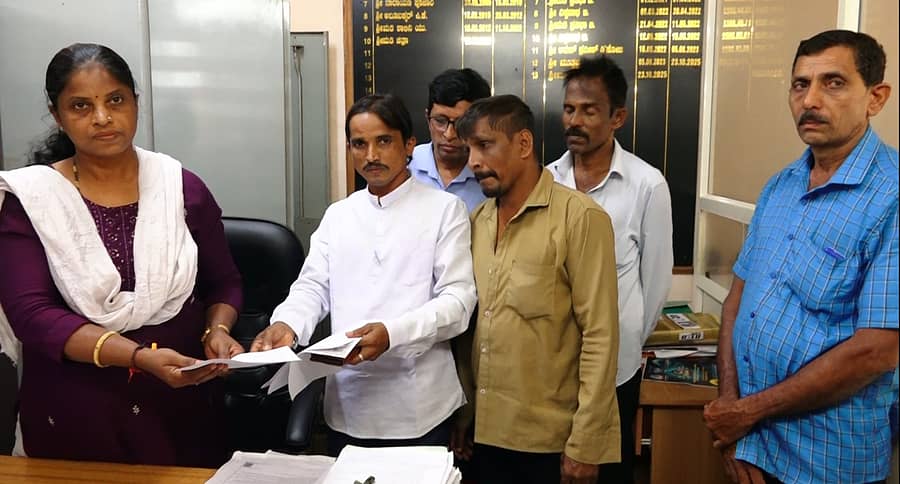 ಕೊಣಾಜೆ ಗ್ರಾ.ಪಂ.ಗೆ ಮನವಿ ಸಲ್ಲಿಸಲಾಯಿತು