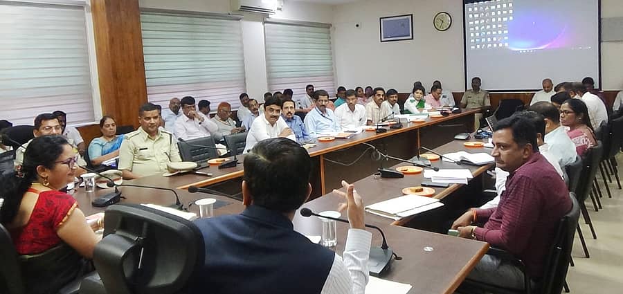 ಜಿಲ್ಲಾಧಿಕಾರಿ ಸ್ವರೂಪಾ ಟಿ.ಕೆ. ಅಧ್ಯಕ್ಷತೆಯಲ್ಲಿ ಪೂರ್ವಭಾವಿ ಸಭೆ ಜರುಗಿತು