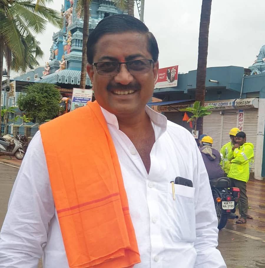 <div class="paragraphs"><p>ಚಂದ್ರಶೇಖರ್‌ ಸಂಕೋಳ್‌</p></div>