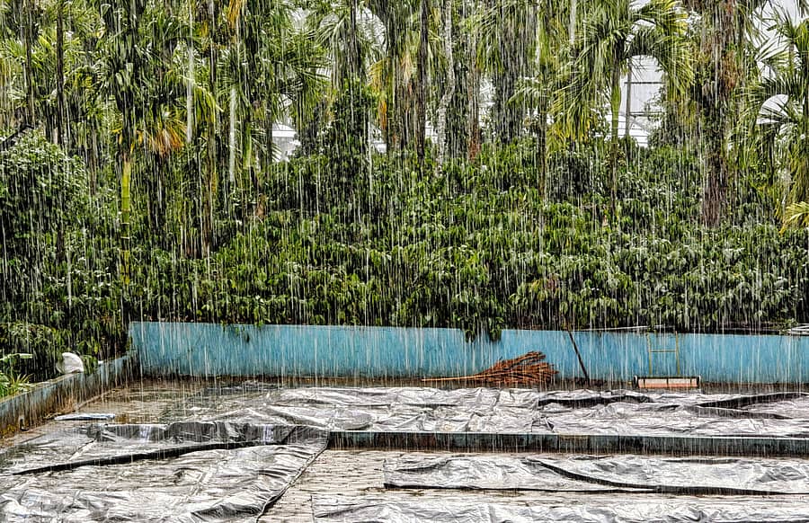 ಕಳಸದಲ್ಲಿ ಮಂಗಳವಾರ ಸಂಜೆ ಮಳೆ ಸುರಿಯಿತು