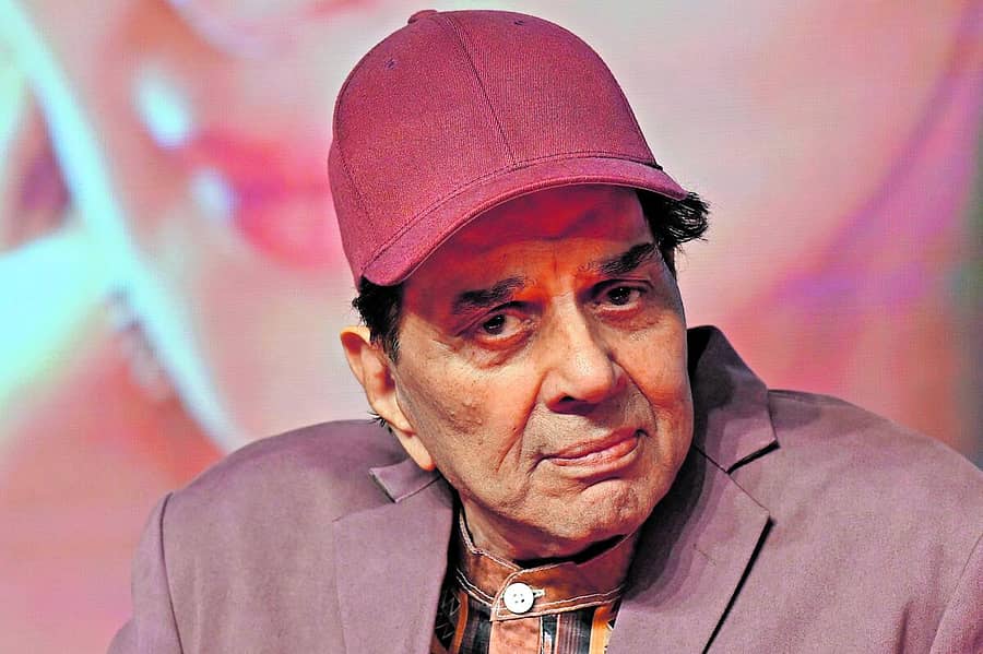 <div class="paragraphs"><p>ನಟ ಧರ್ಮೇಂದ್ರ</p></div>