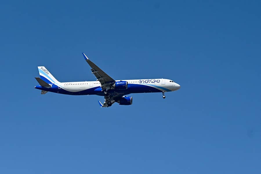 ಕೆಂಪೇಗೌಡ ಅಂತರರಾಷ್ಟ್ರೀಯ ವಿಮಾನ ನಿಲ್ದಾಣದಿಂದ ಹಾರುತ್ತಿರುವ ವಿಮಾನ