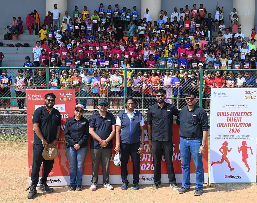 ಆಯ್ಕೆ ಪ್ರಕ್ರಿಯೆಯಲ್ಲಿ ಪಾಲ್ಗೊಂಡ ಮಕ್ಕಳೊಂದಿಗೆ ಪಿ.ಟಿ ಉಷಾ ಮತ್ತು ಗೋ ಸ್ಪೋರ್ಟ್ಸ್ ಫೌಂಡೇಷನ್‌ನ ಸಜೀವ್‌, ಶ್ರೀವಿಭಾ, ಅನಿರ್ಬನ್‌, ರೋಹನ್ ಹಾಗೂ ಅಪ್ಪಚ್ಚು 