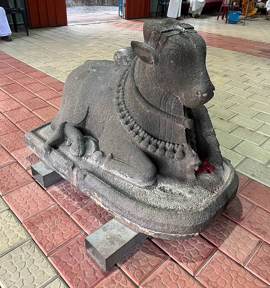 ಪಡುಬಿದ್ರಿಯ ಶ್ರೀ ಮಹಾಲಿಂಗೇಶ್ವರ ಮಹಾಗಣಪತಿ ದೇವಸ್ಥಾನದ ಜೀರ್ಣೋದ್ಧಾರ ಪ್ರಕ್ರಿಯೆಯಲ್ಲಿ ದೇವಸ್ಥಾನದ ತೀರ್ಥ ಮಂಟಪದ ನಂದಿಗೆ ಬೆಳ್ಳಿ ಕವಚದ ನಿರ್ಮಾಣಕ್ಕಾಗಿ ಸಂಕಲ್ಪಿಸಿದೆ