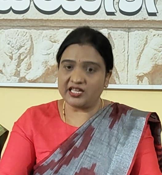 ರೋಶಿನಿ ಗೌಡ