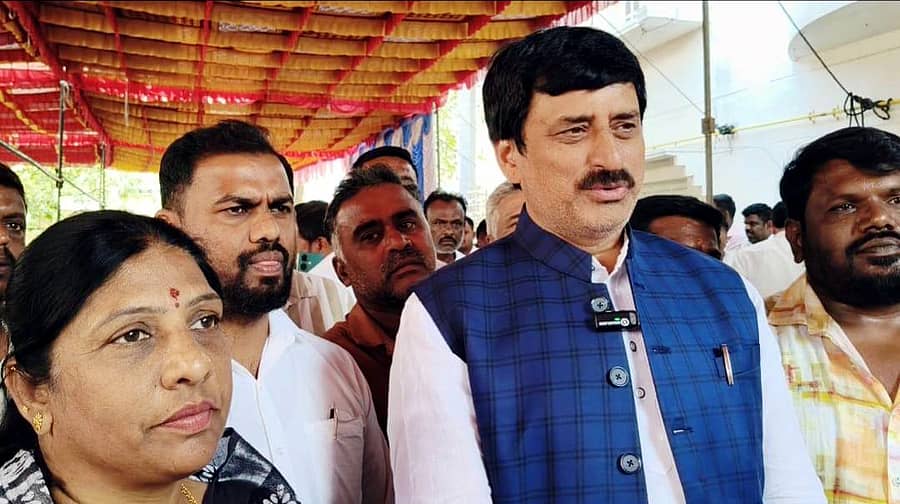 <div class="paragraphs"><p> ಶಾಸಕ ಸಿ.ಪಿ. ಯೋಗೇಶ್ವರ್</p></div>