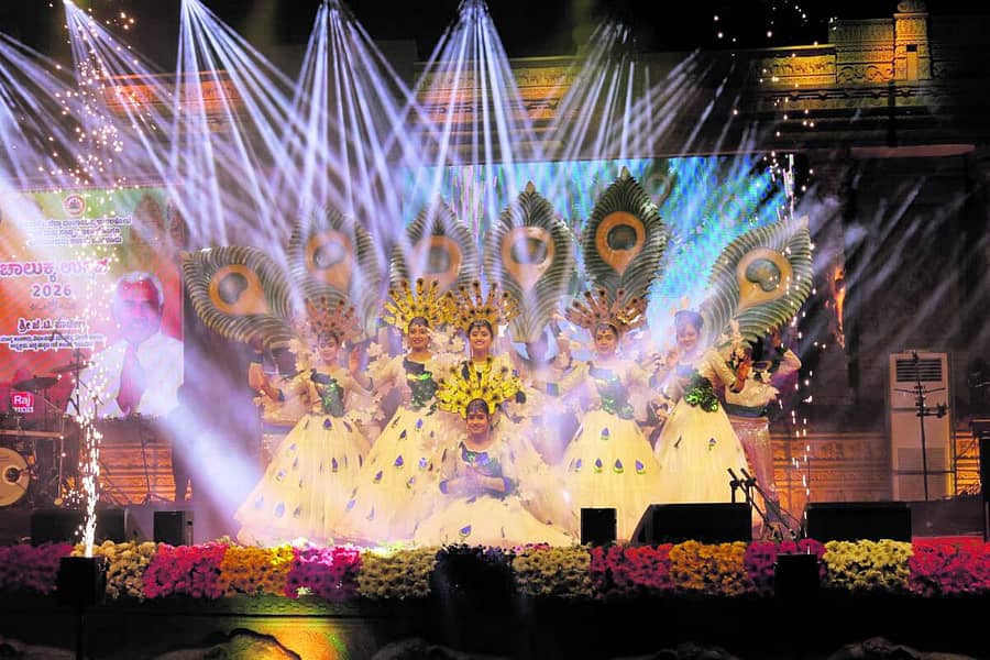 <div class="paragraphs"><p>ಬೆಂಗಳೂರಿನ ಆಕ್ಸಿಜನ್‌ ತಂಡದ ಕಲಾವಿದರು ನೃತ್ಯ ಪ್ರದರ್ಶನ ಮಾಡಿದರು</p></div>