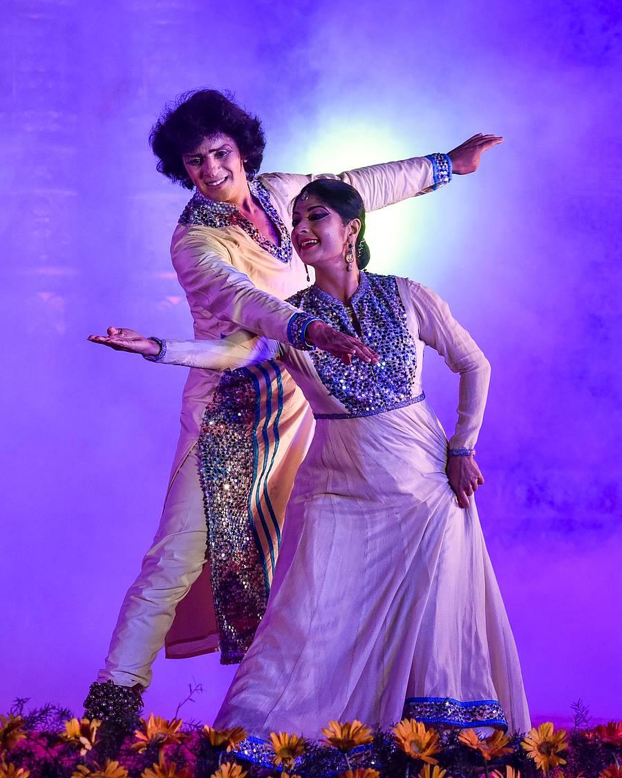 ನಿರುಪಮಾ, ರಾಜೇಂದ್ರ 