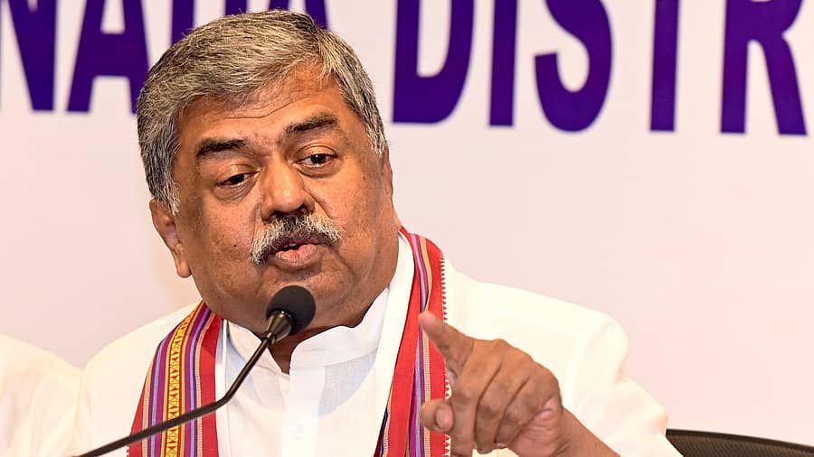 ಬಿ.ಕೆ. ಹರಿಪ್ರಸಾದ್  