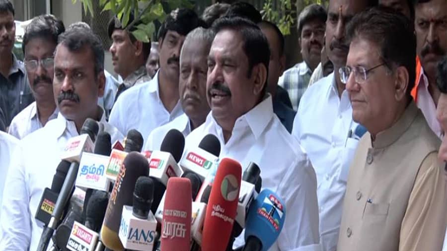 <div class="paragraphs"><p>ಪಳನಿಸ್ವಾಮಿ, ಪೀಯೂಷ್‌ ಗೋಯಲ್‌</p></div>