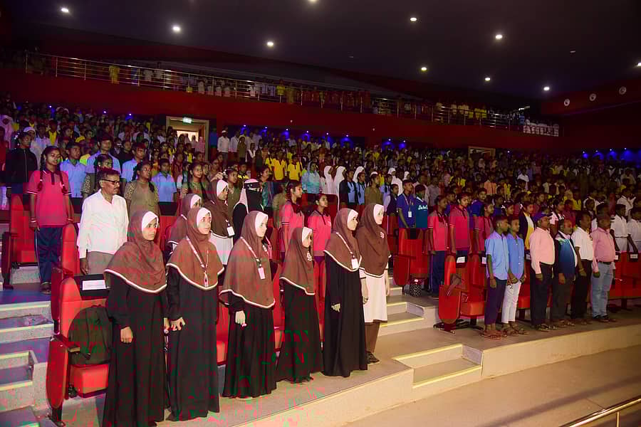 ಗದುಗಿನ ಎಚ್.ಕೆ.ಪಾಟೀಲ ಪ್ರತಿಷ್ಠಾನ, ಜಿಎನ್ಟಿಟಿಎಫ್ ವತಿಯಿಂದ ನಡೆದ ತಾಲ್ಲೂಕು ಮಟ್ಟದ ಗಣಿತ ಬಾಲಭಾಸ್ಕರ ಸ್ಪರ್ಧೆಯಲ್ಲಿ ಭಾಗವಹಿಸಿದ್ದ ವಿದ್ಯಾರ್ಥಿಗಳು