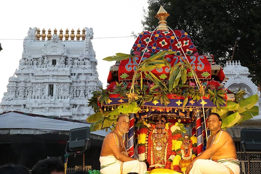 <div class="paragraphs"><p>ತಿರುಪತಿ ತಿರುಮಲ ದೇಗುಲ</p></div>