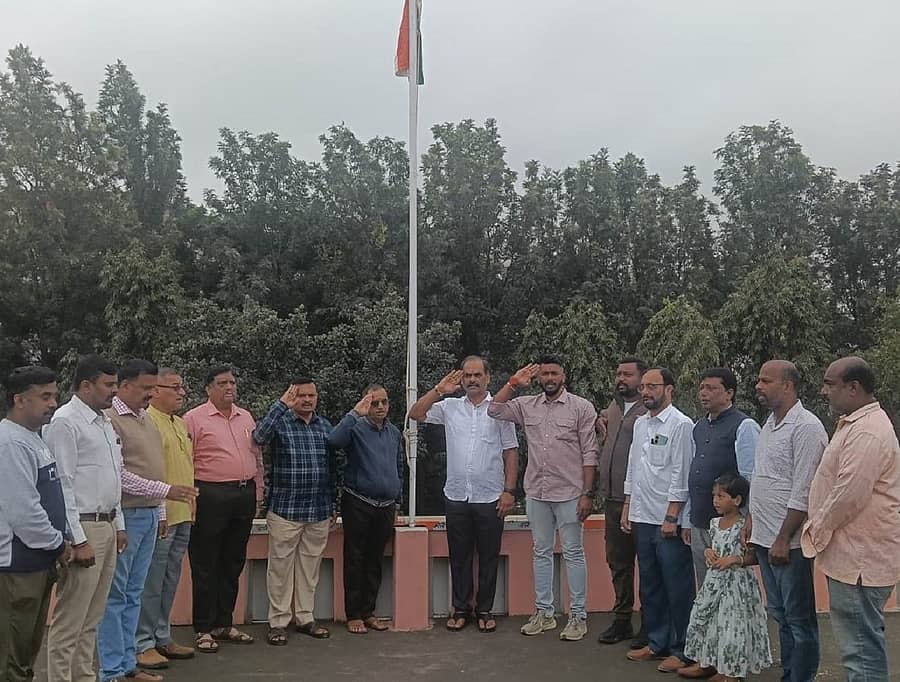 ಕೋಲಾರದ ಪತ್ರಕರ್ತರ ಭವನದಲ್ಲಿ ಸೋಮವಾರ ಗಣರಾಜ್ಯೋತ್ಸವ ದಿನ ಆಚರಿಸಲಾಯಿತು