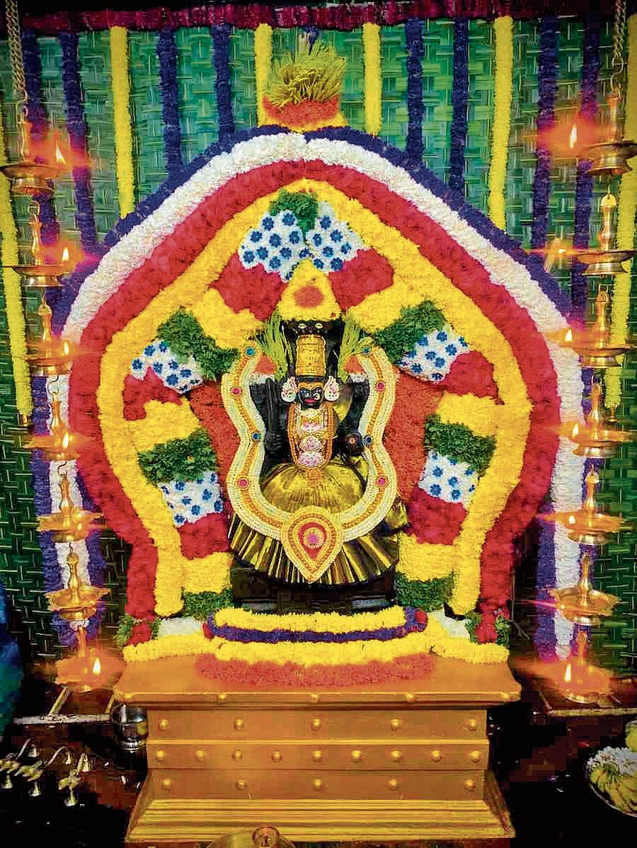 ರೇಣುಕಾ ಎಲ್ಲಮ್ಮ ವಿಗ್ರಹ