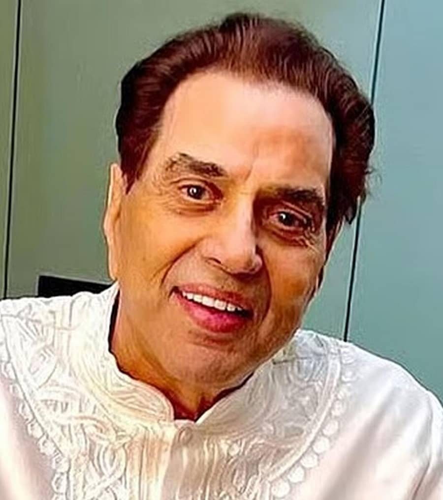 <div class="paragraphs"><p>ನಟ ಧರ್ಮೇಂದ್ರ</p></div>