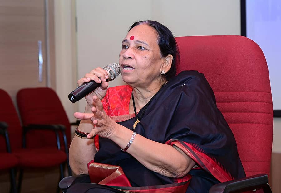 ಕೆ.ಆರ್‌.ಸಂಧ್ಯಾರೆಡ್ಡಿ (ಕಟೌಟ್‌ ಮಾಡಬಹುದು)