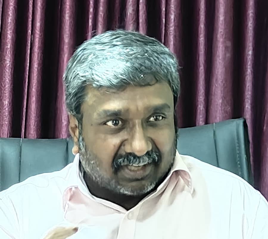 <div class="paragraphs"><p>ಇ.ಎಸ್.ಸುಧೀಂದ್ರ</p></div>