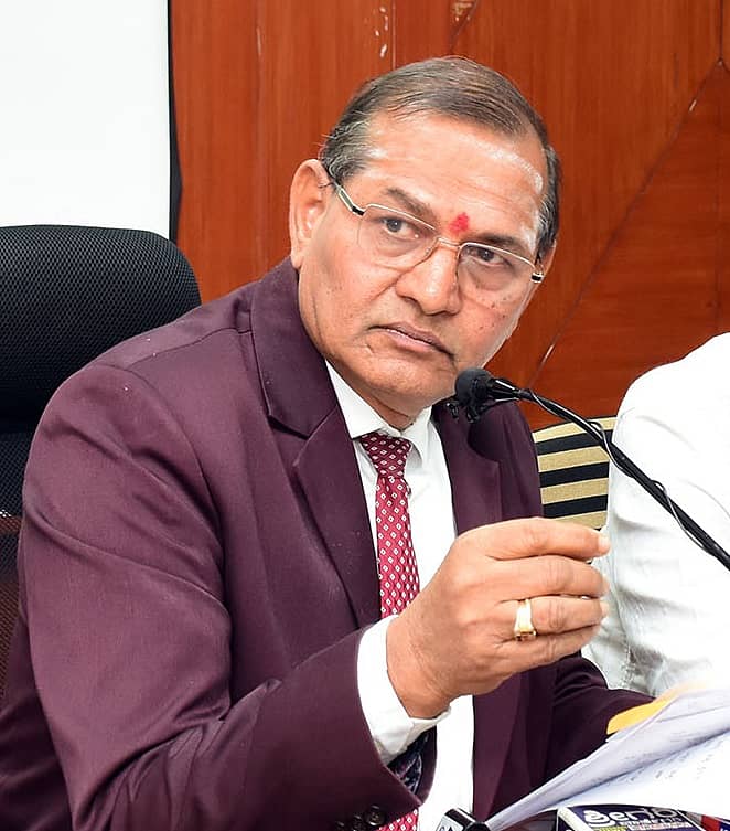 ಪ್ರೊ. ಶರಣಪ್ಪ ವಿ. ಹಲಸೆ 