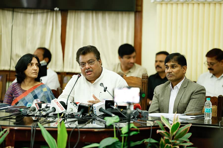 ಗುಂಜನ್ ಕೃಷ್ಣ, ಎಂ.ಬಿ. ಪಾಟೀಲ, ಸೆಲ್ವಕುಮಾರ್ 