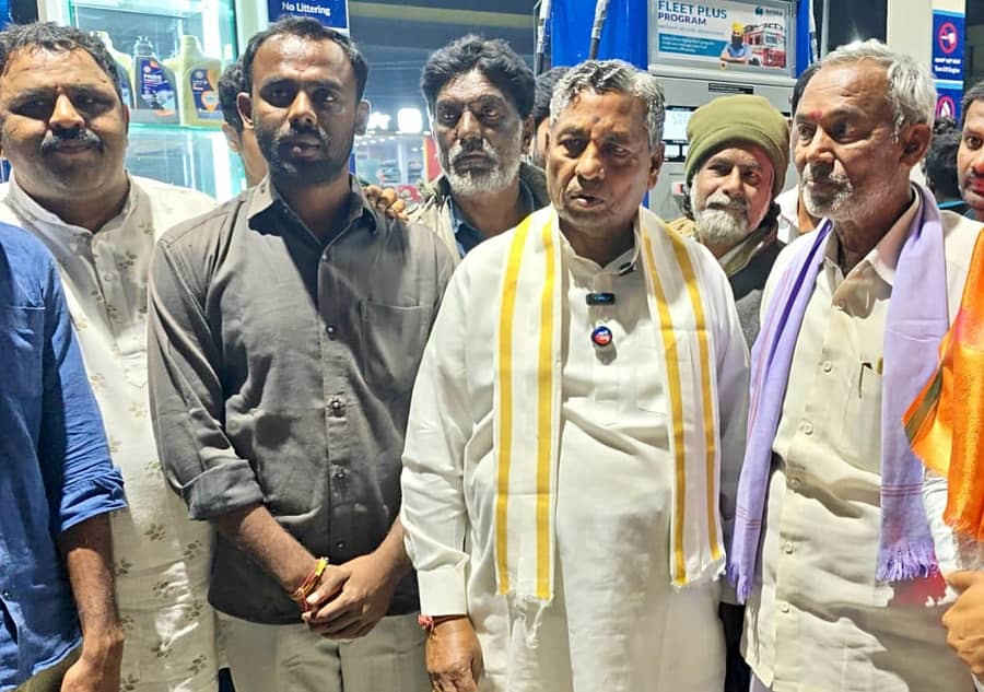 ಮುಳಬಾಗಿಲಿನಲ್ಲಿ ಸಚಿವ ಕೆ.ಎಚ್.ಮುನಿಯಪ್ಪ ಮಾತನಾಡಿದರು