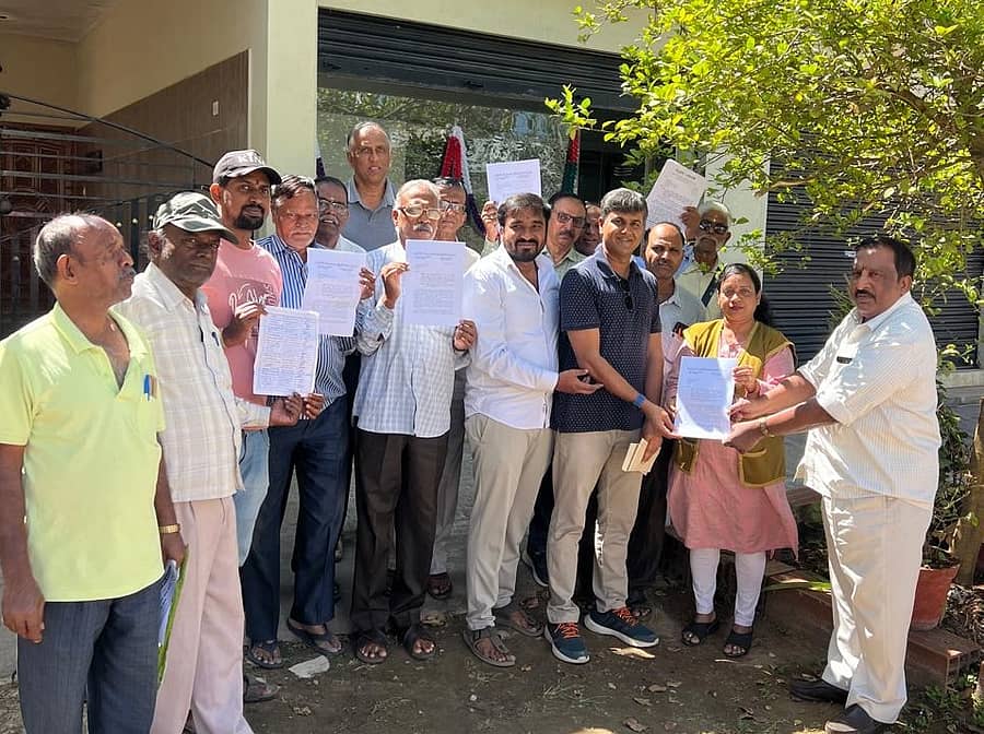 ಬೃಹತ್‌ ಮೈಸೂರು ಮಹಾನಗರಪಾಲಿಕೆ ಹೋರಾಟ ಸಮಿತಿಯಿಂದ ಆಕ್ಷೇಪಣೆ ಸಲ್ಲಿಸಲಾಯಿತು