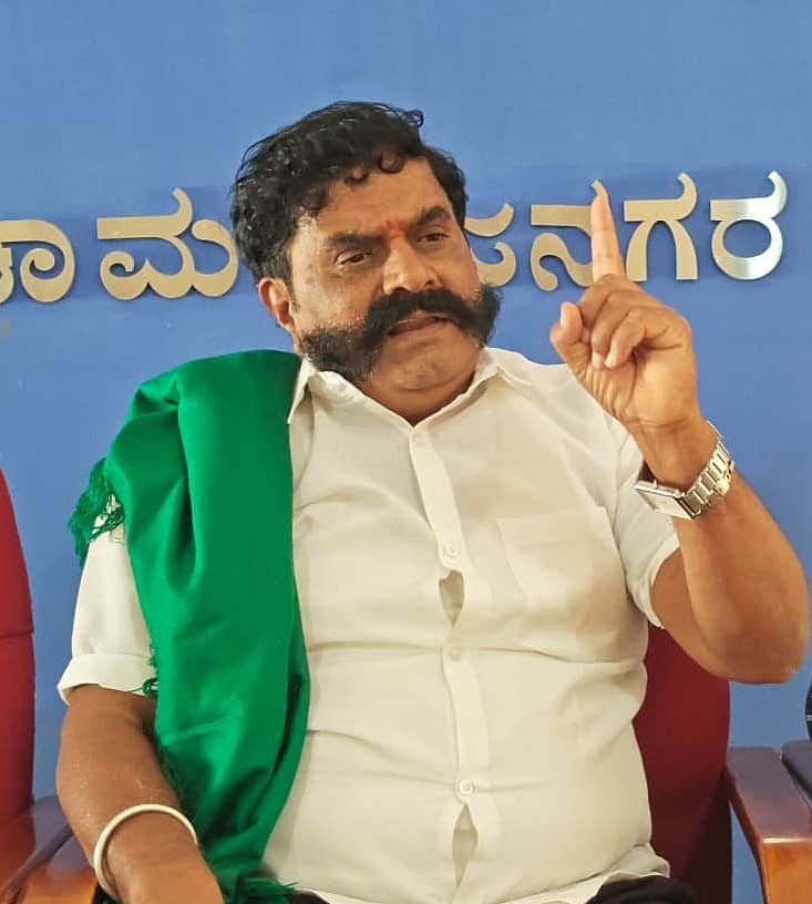 ಹೆಗ್ಗವಾಡಿಪುರ ಮಹೇಶ್ ಕುಮಾರ್