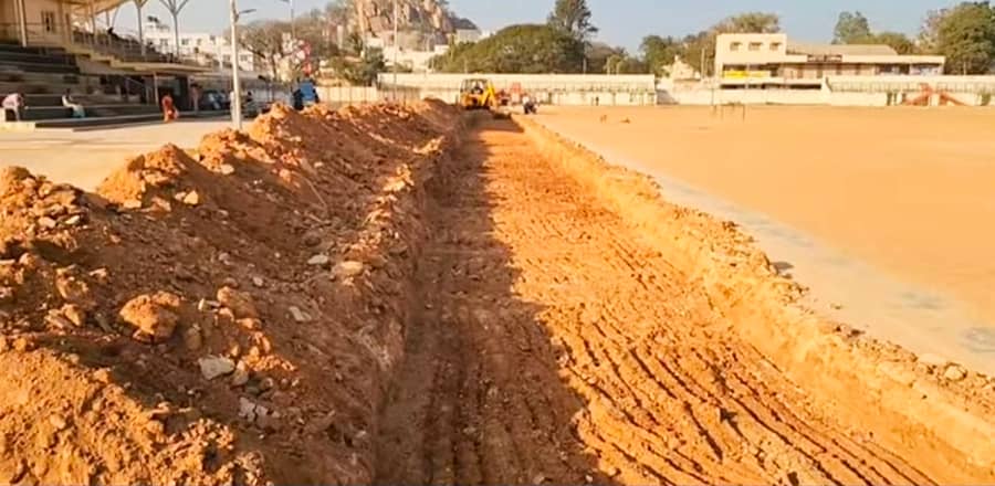 ಚಿಂತಾಮಣಿ ಝಾನ್ಸಿ ಕ್ರೀಡಾಂಗಣದಲ್ಲಿ ನಡೆಯುತ್ತಿರುವ ಸಿಂಥೆಟಿಕ್‌ ಟ್ರ್ಯಾಕ್‌ ಕಾಮಗಾರಿ