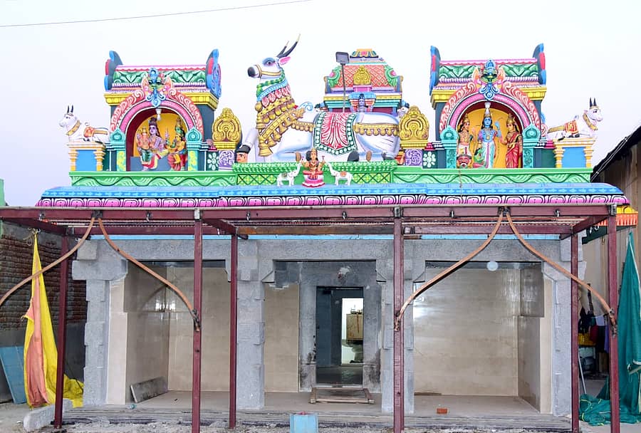 ಹಲಗೂರು ಸಮೀಪದ ಹುಲ್ಲಾಗಾಲ ಗ್ರಾಮದಲ್ಲಿ ಉದ್ಘಾಟನೆಗೆ ಸಿದ್ದವಾಗಿರುವ ಬಸವೇಶ್ವರ ದೇವಾಲಯ