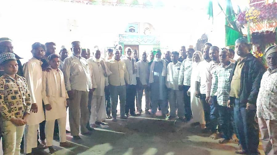 ಚಿಂತಾಮಣಿ ತಾಲ್ಲೂಕಿನ ಸಿದ್ದಿಮಠ ಗ್ರಾಮದಲ್ಲಿ ನಡೆದ ಉರುಸ್‌ ಮೆರವಣಿಗೆ