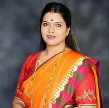 <div class="paragraphs"><p>ರಿತು ತಾವಡೆ </p></div>