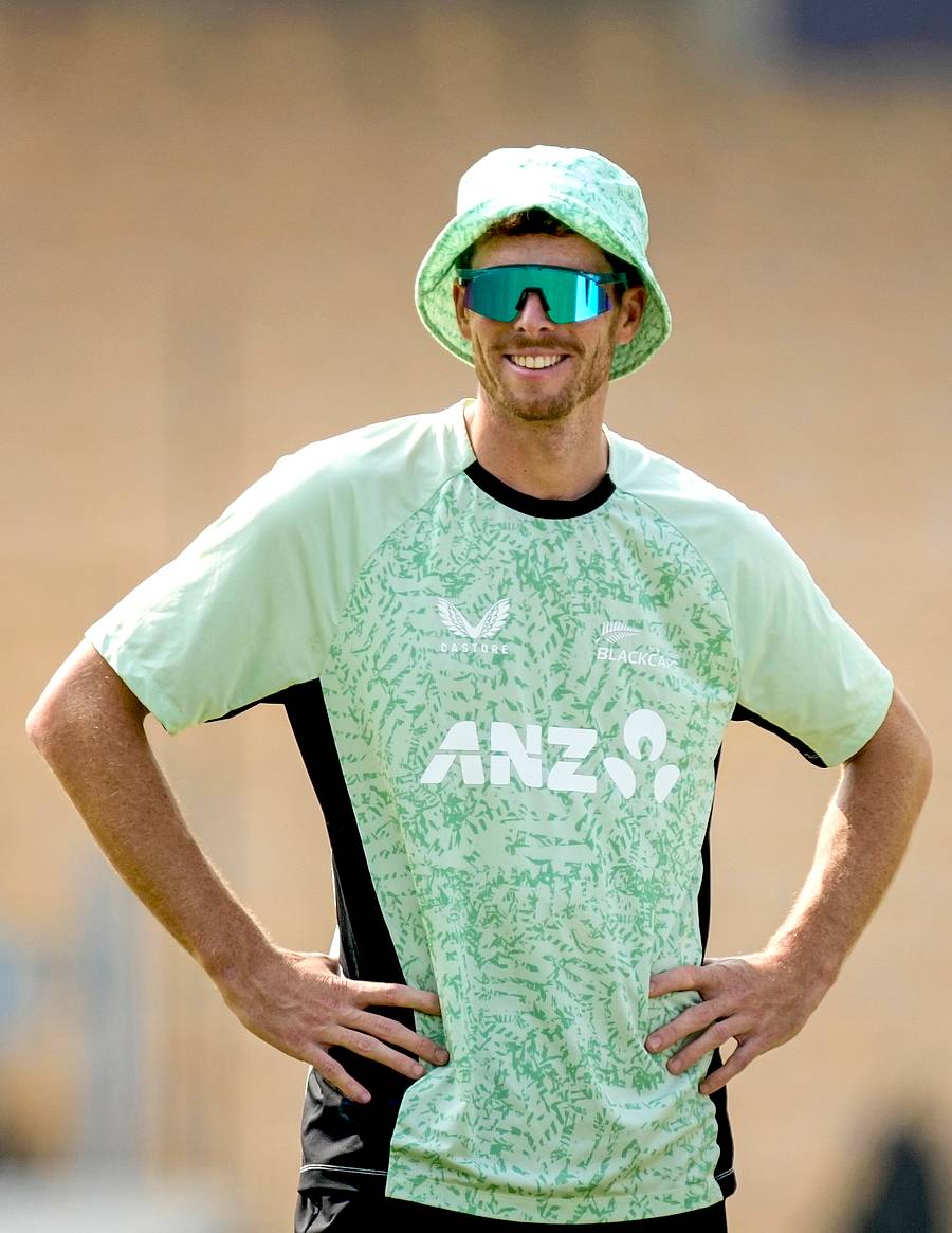 ಮಿಚೆಲ್ ಸ್ಯಾಂಟನರ್ 