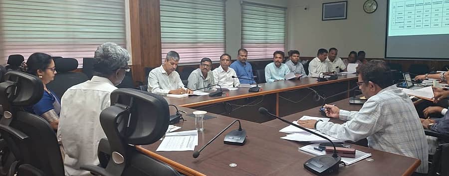 ಸಂಸದ ಕೋಟ ಶ್ರೀನಿವಾಸ ಪೂಜಾರಿ ಅಧ್ಯಕ್ಷತೆಯಲ್ಲಿ ಸಭೆ ಜರುಗಿತು