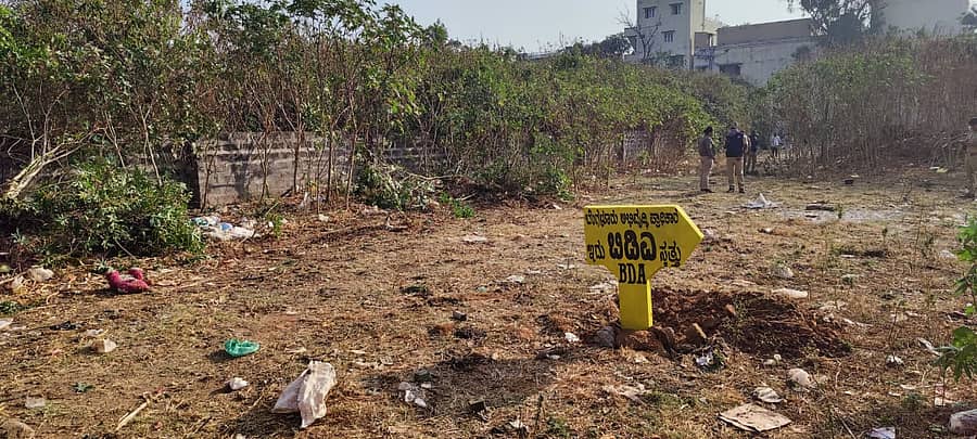 ಉಲ್ಲಾಳುವಿನಲ್ಲಿ ಬಿಡಿಎ ವಶಪಡಿಸಿಕೊಂಡಿರುವ ಜಾಗ. 