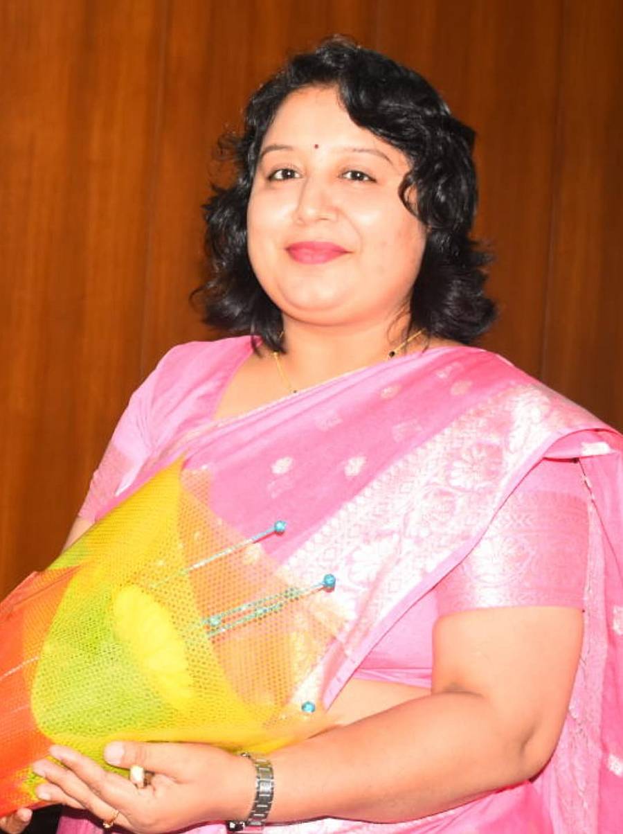 <div class="paragraphs"><p>ಆರ್. ಸ್ನೇಹಲ್</p></div>