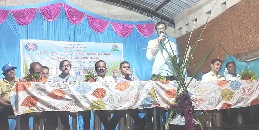 ನರಸಿಂಹರಾಜಪುರ ತಾಲ್ಲೂಕು ಸೀತೂರು ಗ್ರಾಮದಲ್ಲಿ ಆಯೋಜಿಸಿರುವ ಎನ್.ಎಸ್.ಎಸ್ ಶಿಬಿರದಲ್ಲಿ ಭಾವೈಕ್ಯತೆ ದಿನದ ಕಾರ್ಯಕ್ರಮ ನಡೆಯಿತು