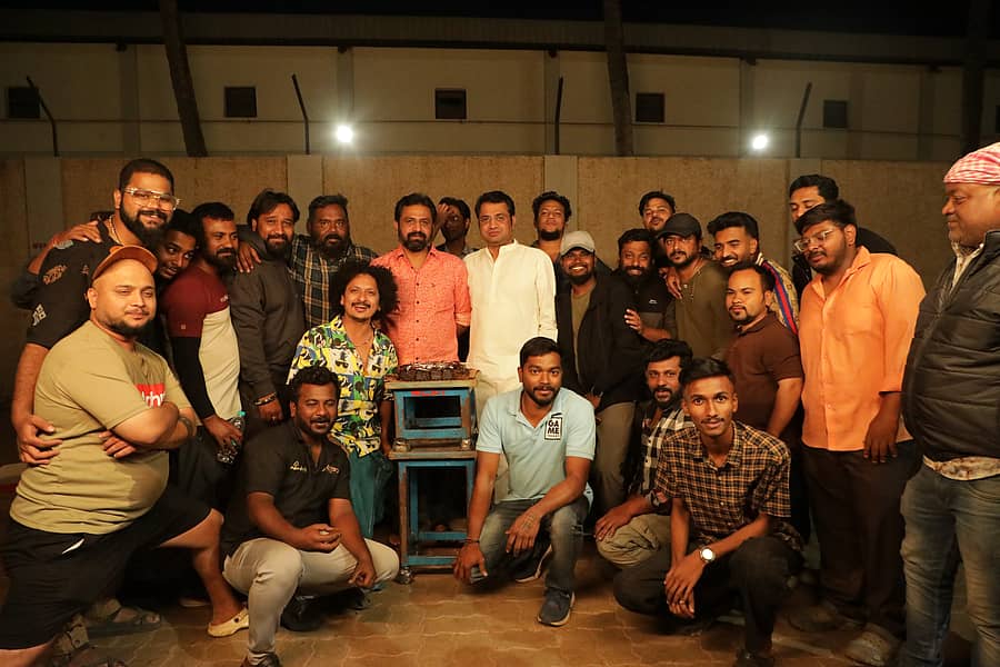 ಹುಬ್ಬಳ್ಳಿ ಹಂಟರ್ಸ್‌ ಚಿತ್ರತಂಡ 