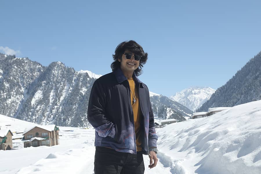 ಆಯಷ್ ಉಪೇಂದ್ರ