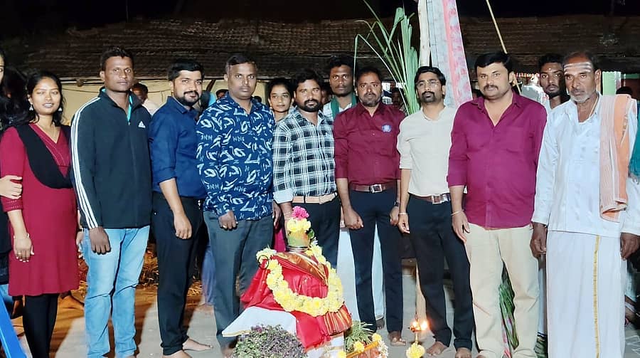 ಮೈಸೂರು ತಾಲ್ಲೂಕು ದೊಡ್ಡಕಾನ್ಯದ ಸ.ಹಿ.ಪ್ರಾ. ಶಾಲೆ ಆವರಣದಲ್ಲಿ ಜಯಲಕ್ಷ್ಮೀಪುರಂನ ಕುವೆಂಪು ಪ್ರಥಮ ದರ್ಜೆ ಕಾಲೇಜಿನಿಂದ ವಾರ್ಷಿಕ ವಿಶೇಷ ಶಿಬಿರ ನಡೆಯಿತು