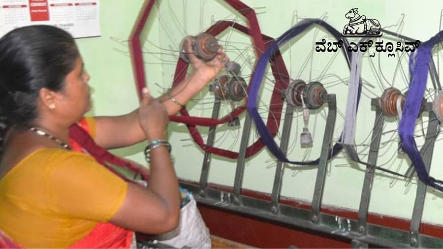 <div class="paragraphs"><p>ದೊಡ್ಡಬಳ್ಳಾಪುರದ ವಿದ್ಯುತ್ ಮಗ್ಗ</p></div>