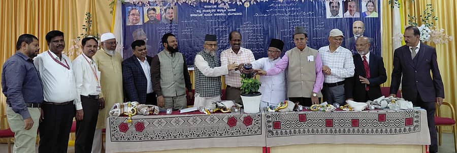 <div class="paragraphs"><p>ಸಹ್ಯಾದ್ರಿ ಕಲಾ ಕಾಲೇಜಿನಲ್ಲಿ ನಡೆದ ‘ಅಫ್ಸಾನಾ-ಸಮತ್ ಔರ್ ರಫ್ತಾ’ ಕಾರ್ಯಾಗಾರವನ್ನು ಮೌಲಾನಾ ಮುಫ್ತಿ ಮೊಹಮ್ಮದ್ ಆಲಿ ಖಾಜಿ ಉದ್ಘಾಟಿಸಿದರು</p></div>