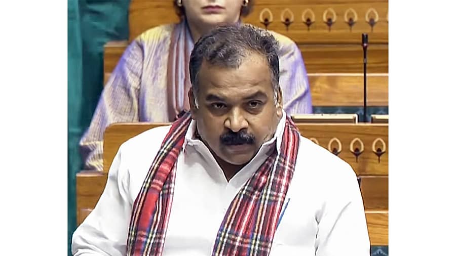 <div class="paragraphs"><p>ಮಾಣಿಕ್ಕಂ&nbsp;ಟಾಗೋರ್</p></div>