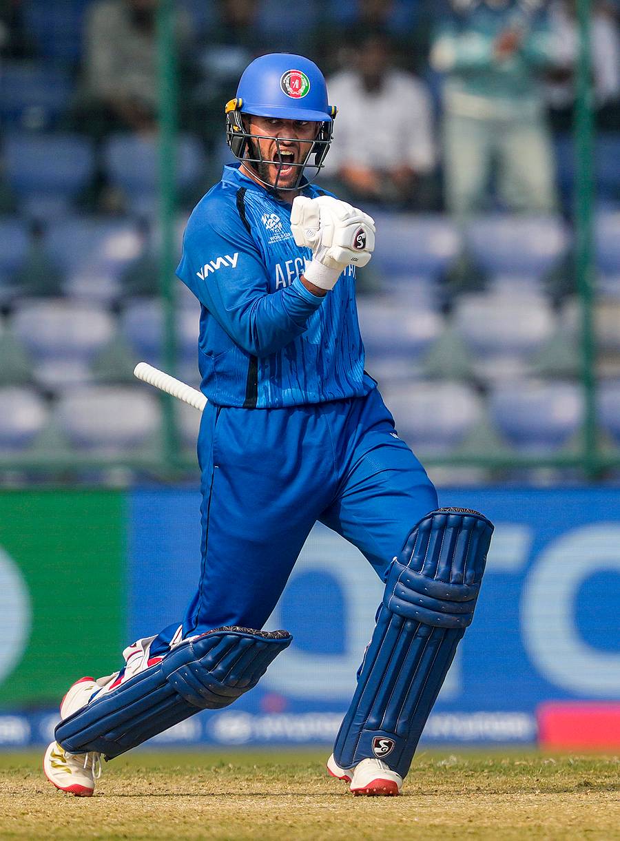 ಗೆಲುವಿನ ಸಂಭ್ರಮದಲ್ಲಿ ಅಜ್ಮತ್‌ವುಲ್ಲಾ ಒಮರ್‌ಜೈ –ಪಿಟಿಐ ಚಿತ್ರ