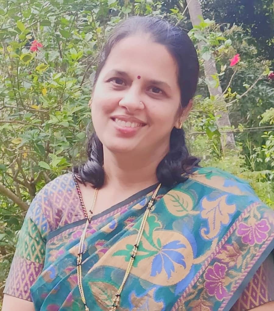 <div class="paragraphs"><p>ಸವಿತಾ ಶಾಸ್ತ್ರಿ</p></div>