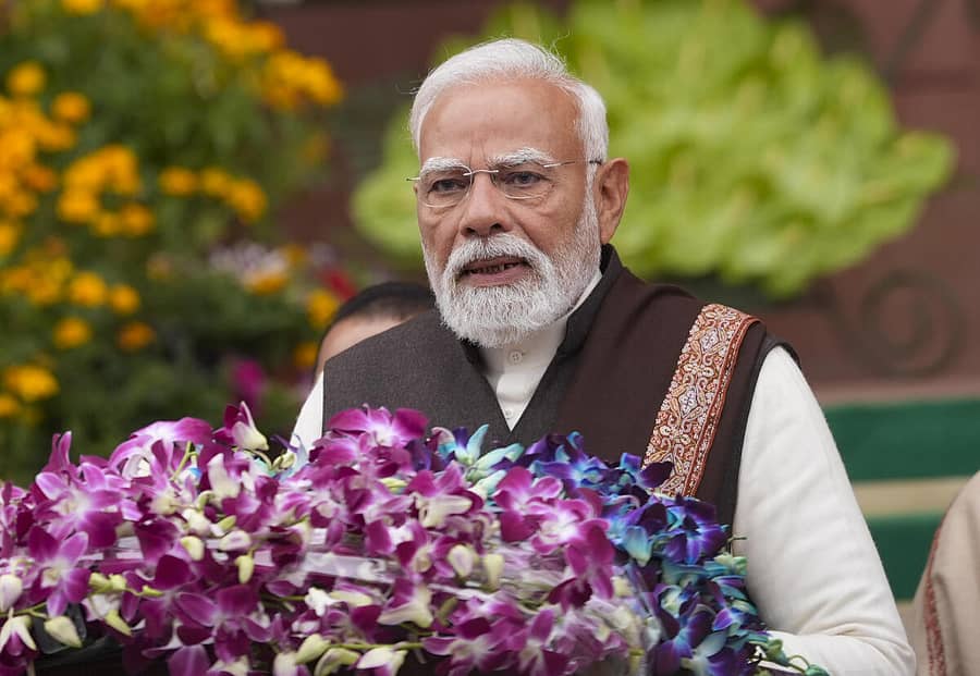 <div class="paragraphs"><p>ನರೇಂದ್ರ ಮೋದಿ</p></div>